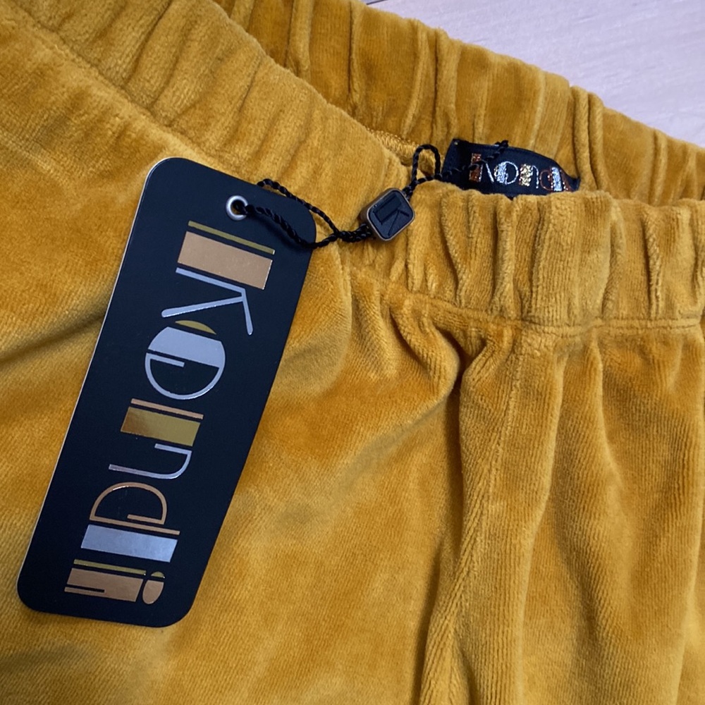 Suzi Kondi Golden Mustard Velvet Jogger Pants - Picture 12 of 17